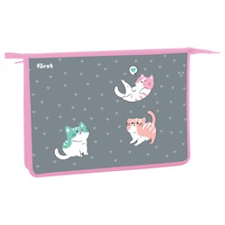 ! РАСПРОДАЖА Папка для тетрадей А4, молния сверху Först "Kittens" (FT-PP-A40410) пластик