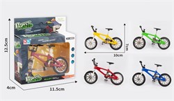 Игра "Фингербайк- велосипед пальчиковый" в коробке 12,5*4*11,5см (Y4701179) 4цв. в ассорт., металл. рама