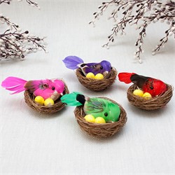 Пасхальный сувенир  5см "Птичка с яйцами в гнезде" (89) 4 вида в ассорт.